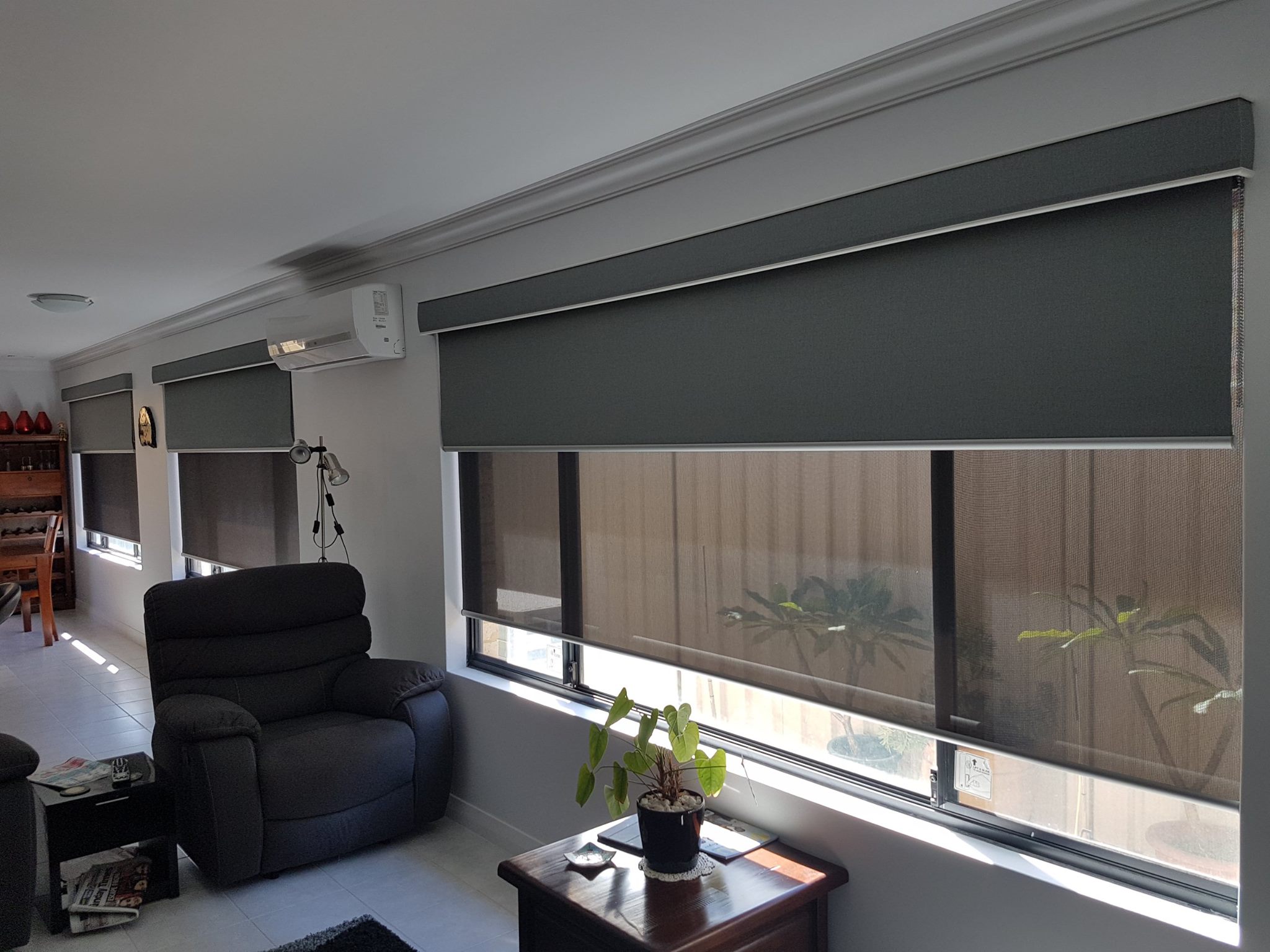 Double-Rollers-and-Valance